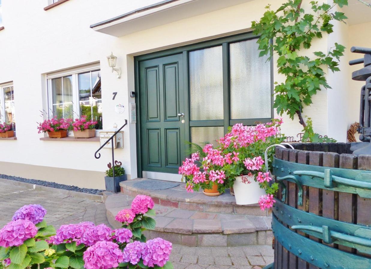 Gaestehaus Schwaab ツェルティンゲン・ラハティグ エクステリア 写真